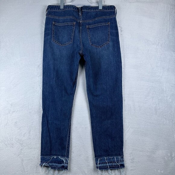 Universal Thread Women's Taper Leg Jeans Raw Hem Stretch Blue Size 12/31R - Picture 2 of 11